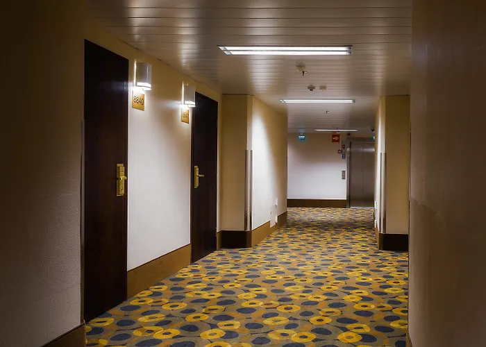 Original Sokos Wiklund فندق 4*